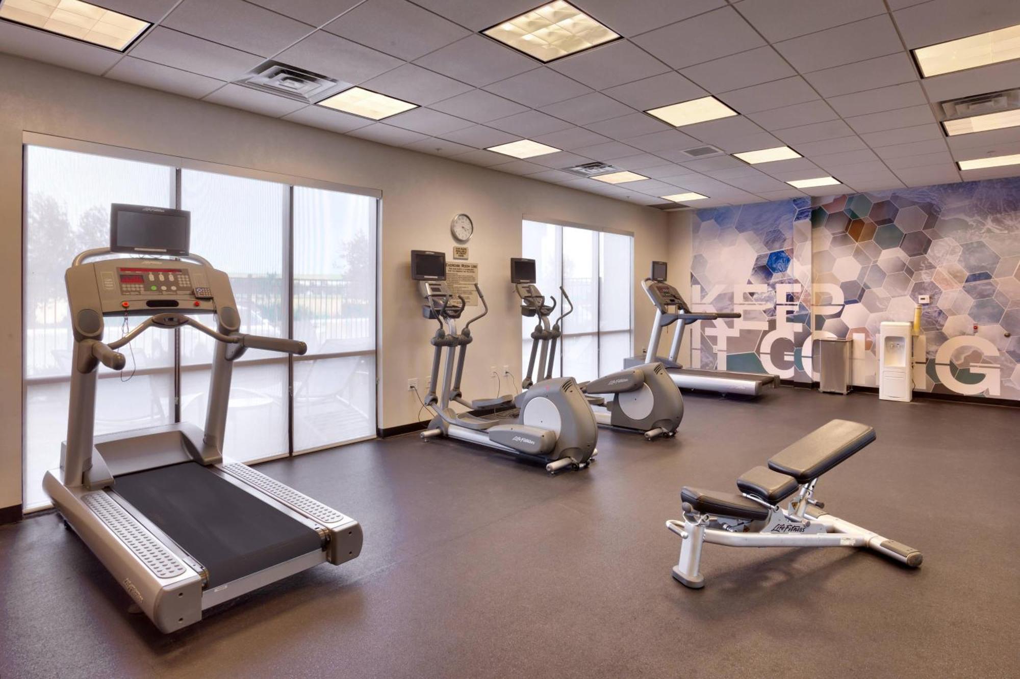 Springhill Suites By Marriott Rexburg Exterior photo
