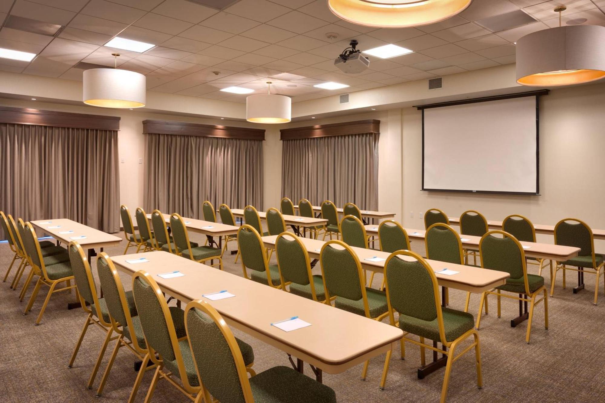 Springhill Suites By Marriott Rexburg Exterior photo