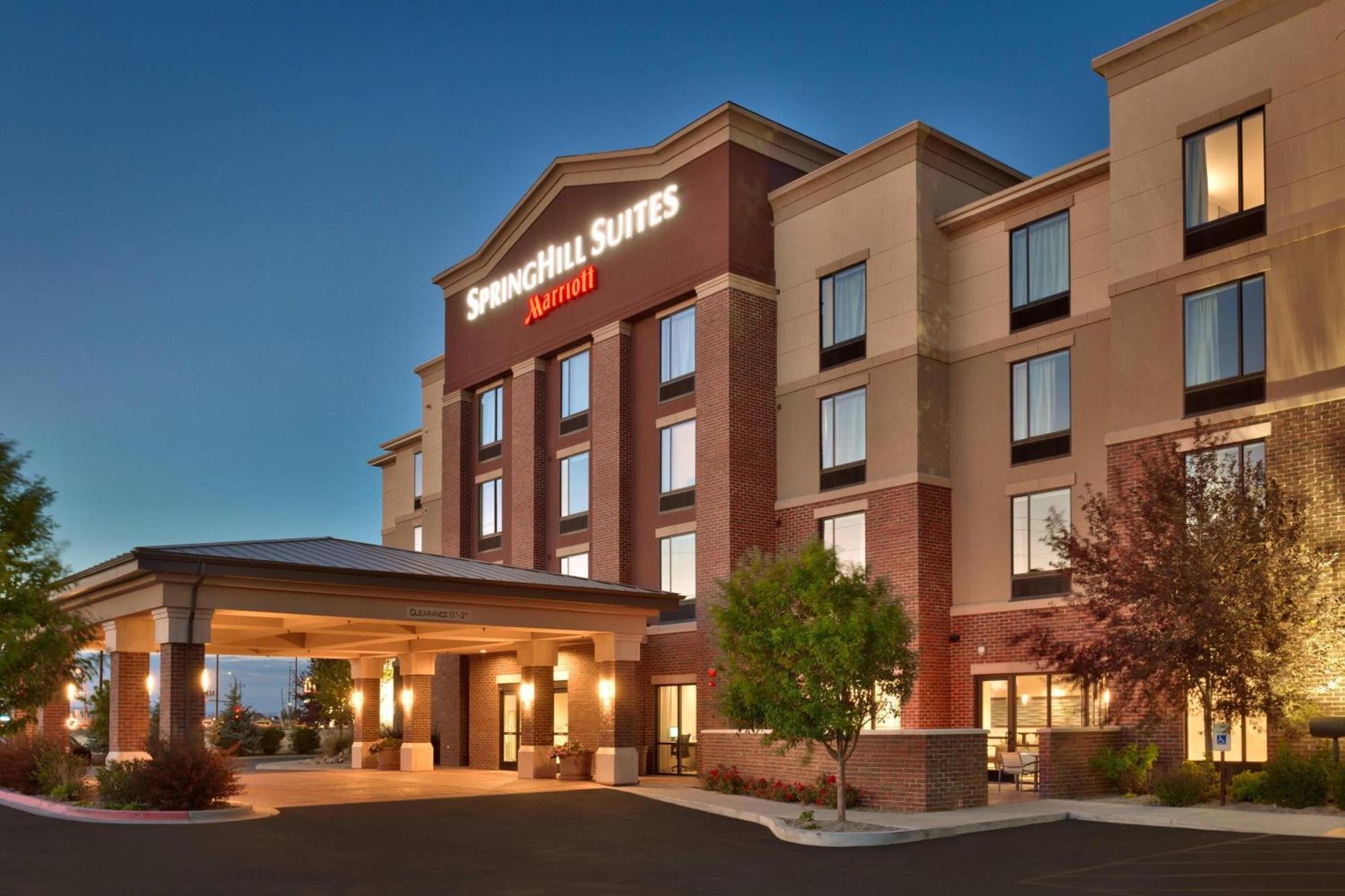 Springhill Suites By Marriott Rexburg Exterior photo